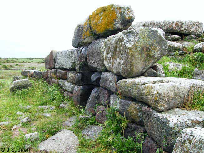 Sa Domu'e S'Orku, Sidi