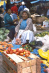 Vendedora de hortalizas. Pisac, Per&uacute;