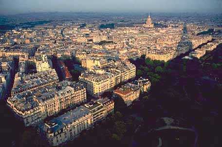 vista a&eacute;rea de Par&iacute;s